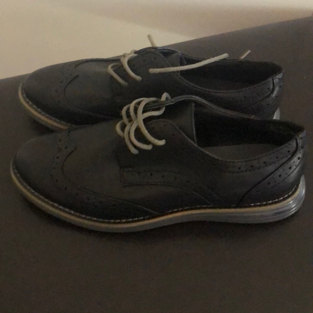 Kids shoes